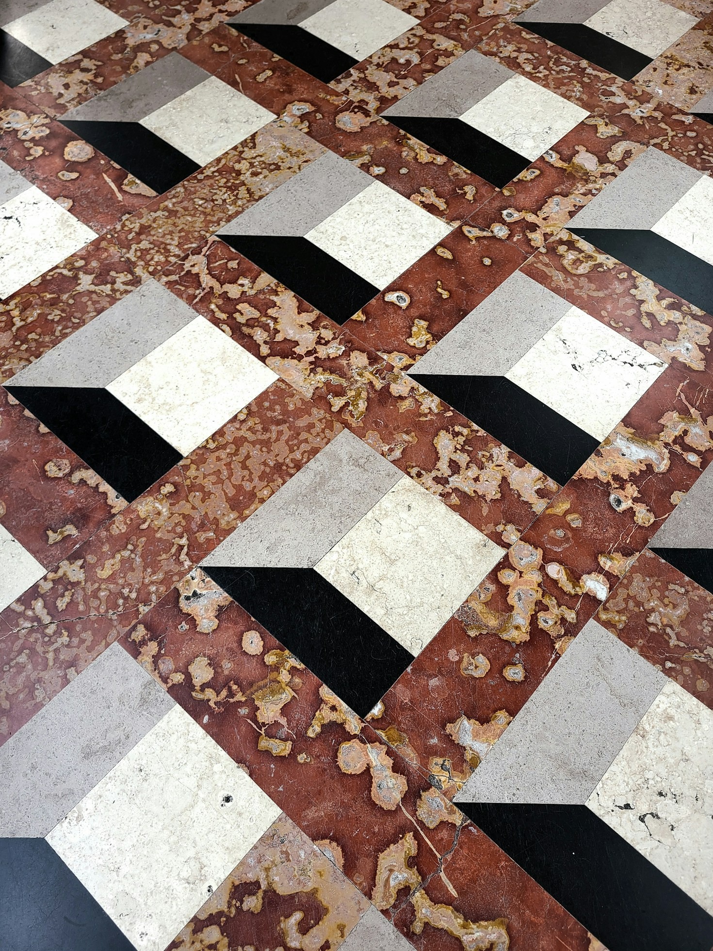 Warum Steinteppich die perfekte Wahl für Terrassen ist